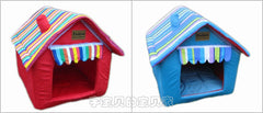Original casa par tu mascota de techo multicolor.